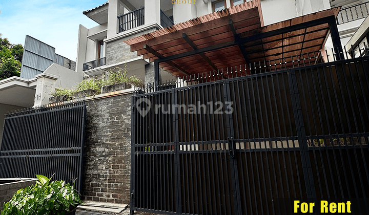 Rumah 2 Lantai Lokasi Dekat Senopati & SCBD  1