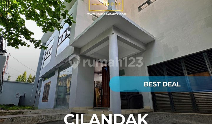Best Deal Rumah Cilandak . Strategis Dekat Citos & Stasiun MRT