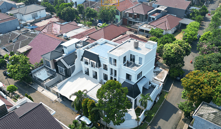 Rumah Jakarta Selatan Dekat Ke Aeon Tanjung Barat Dan Toll Jorr 2