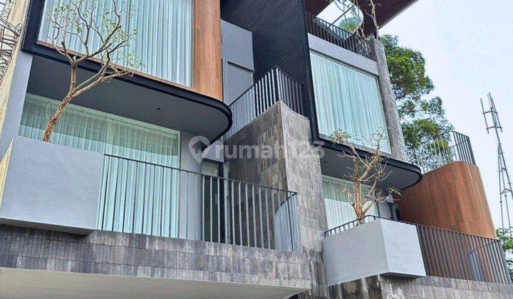 Rumah Kemang Lokasi Strategis 2