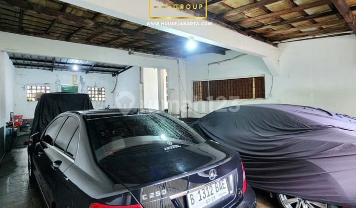 For Sale Land-Counted House in Radio Dalam, Kebayoran Baru, South Jakarta 2