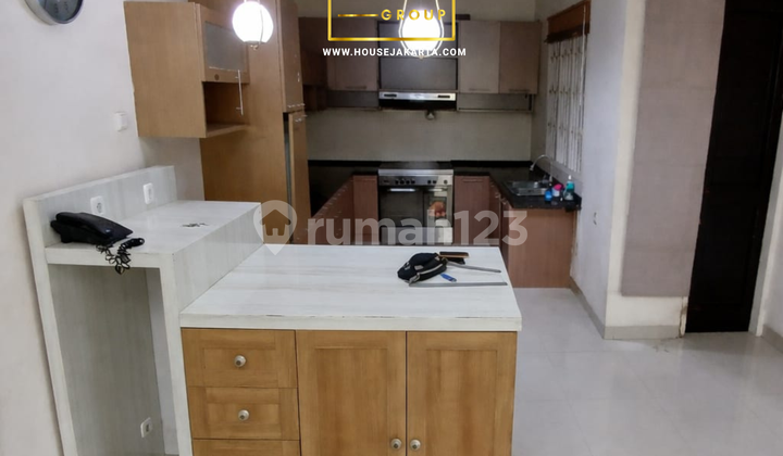 Disewakan Rumah Kemang 2