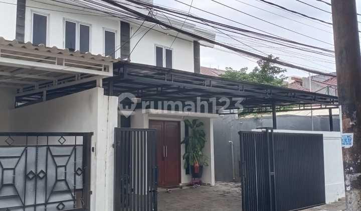 Rumah Sewa Kalibata Full furniture Siap Huni