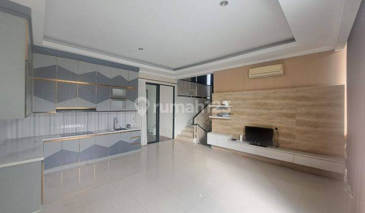 Sewa Rumah Kebayoran Symphony 5 Kamar Luas 220 M Bintaro Jaya 1