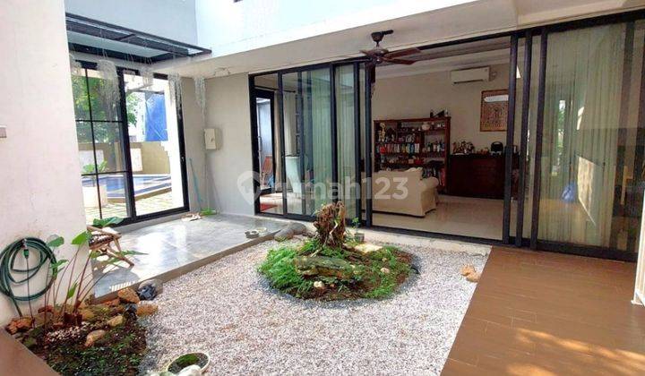 Rumah Hook Furnished Ada Swimming Pool Kebayoran Symphony Near Essence Villas 