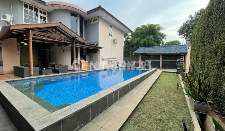 Rumah Di Cipete Luas Dengan Kolam Renang One Gate System