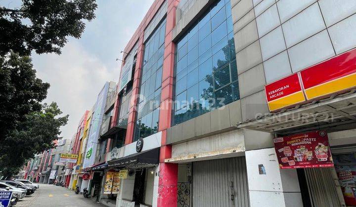 Ruko Kebayoran Acade Bintaro 3 Lantai 1