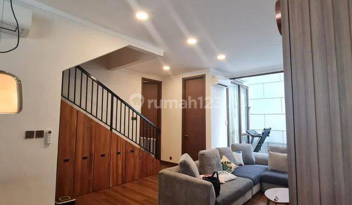 Rumah 2 Lt Siap Huni Semi Furnished Di Discovery Eola 9231 GB 1