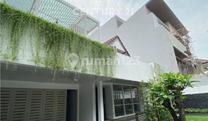 Rumah Nyaman Di Lingkungan Tenang Dan Premium Pondok Indah