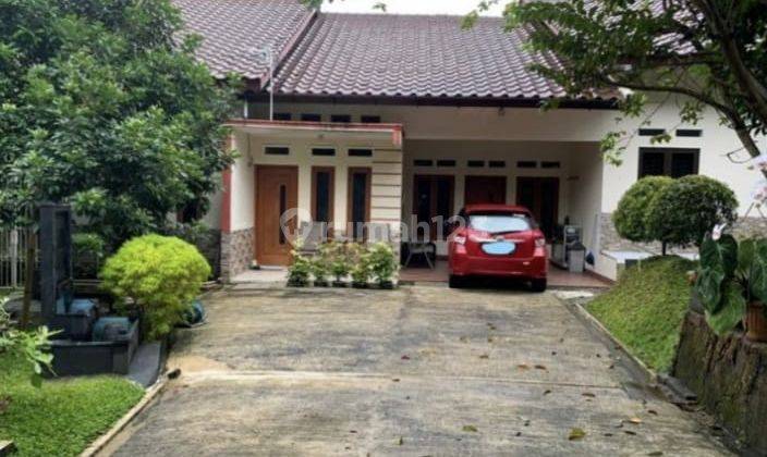 Jual Rumah Asri Dan Bagus Dengan Halaman Luas di Tanah Baru Bogor