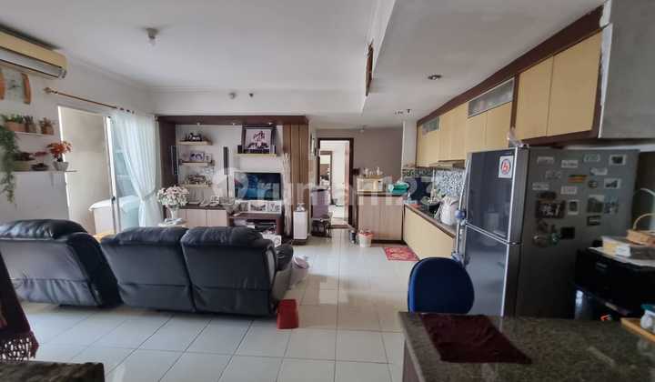 For Quick Sale: 2 Units Combined into 1 at Marina Residence Ancol Apartment 2
