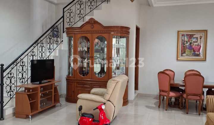 Very spacious hook house & ready to occupy in Sunter