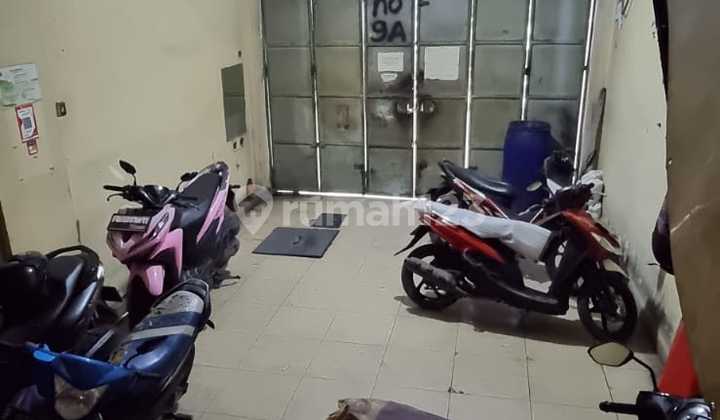 Dijual Cepat Ruko Kost SHM di Bandengan Selatan Dijual Cepat Ruko Kost SHM di Bandengan Selatan