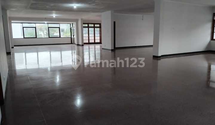 Dijual cepat rumah sangat luas hitung tanah di Sunter