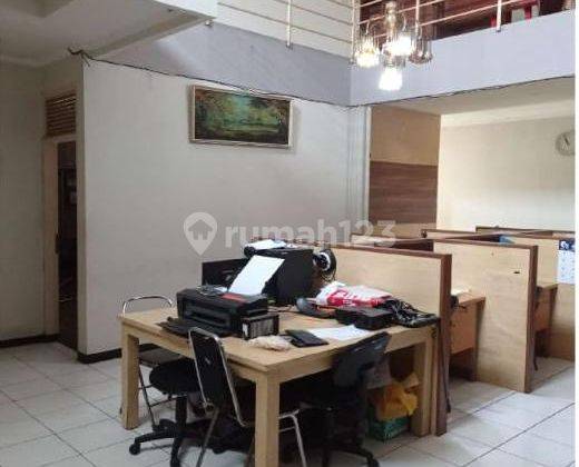 Rumah Terawat Strategis Usaha di Sayap Martadinata Riau Bandung 1