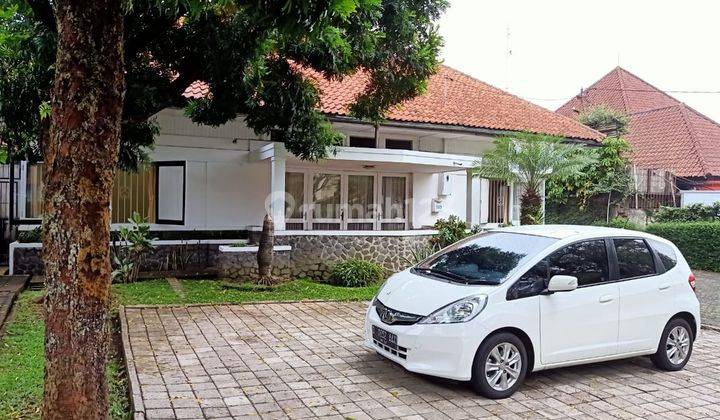 Rumah Heritage Terawat di Pusat Kota Bandung Mainroad Riau 1