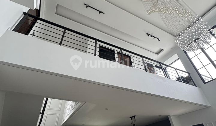 Rumah Lux New Renov American Style di Cluster Budi Indah Bandung Rumah Lux New Renov American Style di Cluster Budi Indah Bandung