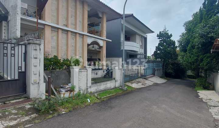 Jual Rumah 2 Lantai Lux di Karang Tineung Indah Sukajadi Bandung
