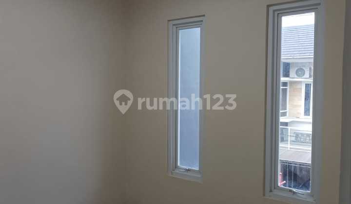 Sell Cheap 2-Story House in Ssp Salt River Complex, West Bandung 2