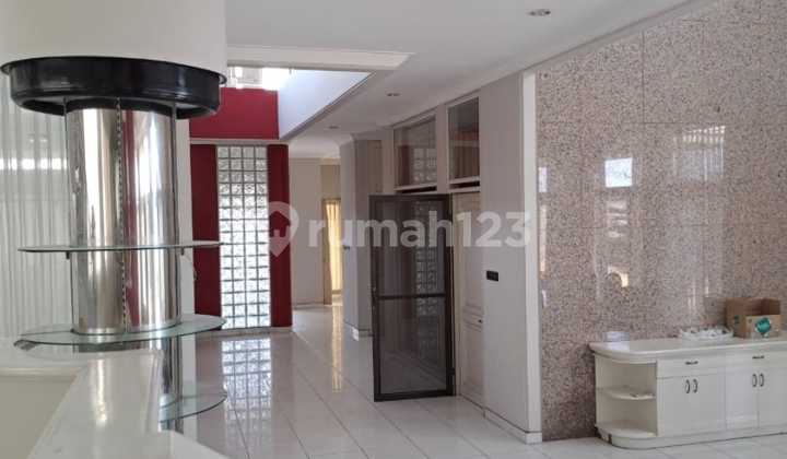 Sewa Rumah Mewah Furnish di Cluster Budi Sari Setiabudi Bandung