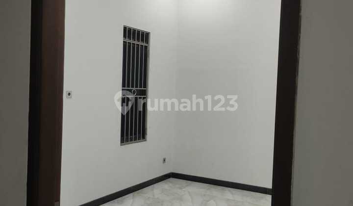 Jual Rumah 2 Lantai Ada 2 Unit di Komplek Sumber Sari Bandung 2