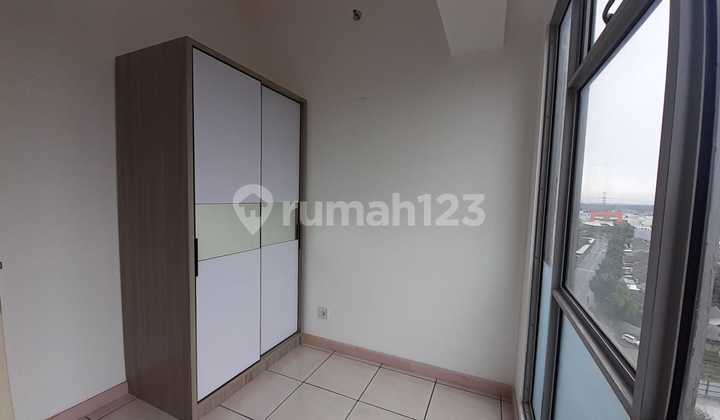Sell Cheap 2 BR Apartment in Mid Town Residence Serpong 2