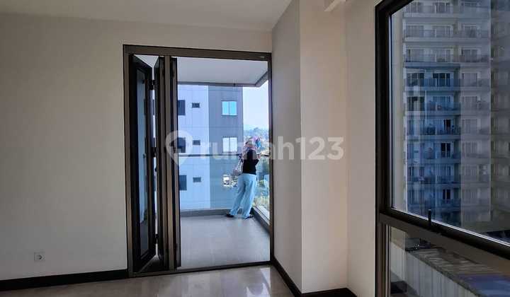 FOR RENT Apartemen Lux 3+1 BR Hegarmanah Residence Bandung