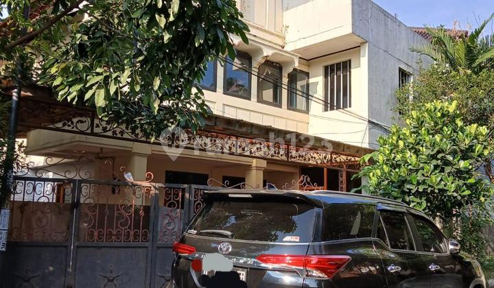 Rumah Bagus 2 Lantai di Komplek Ujung Berung Indah Bandung 2