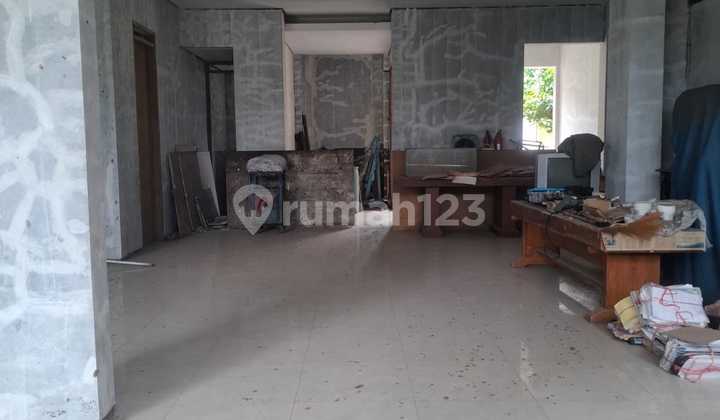 Sewa Rumah Baru 1/2 Jadi di Alam Kanayakan Dago Bandung 2