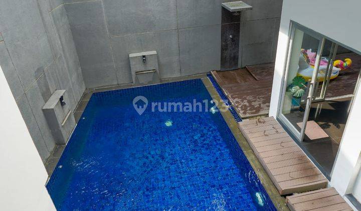 Rumah Full Furnish Ada Kolam Renang di Cigadung Dago Bandung 1