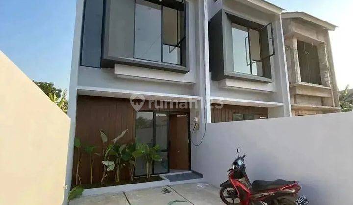 Rumah 2 Lantai Taman Belakang Luas Hanya 10 Menit Dari Tol  1