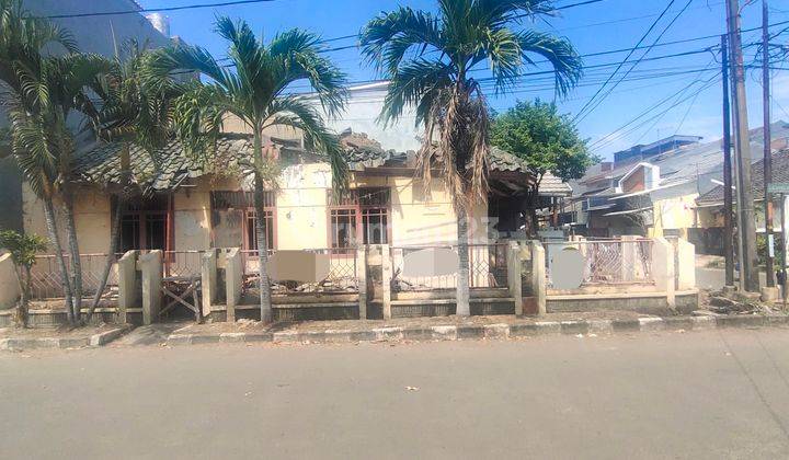 Dijual Rumah Butuh Renov, Di Harapan Indah Bekasi 2