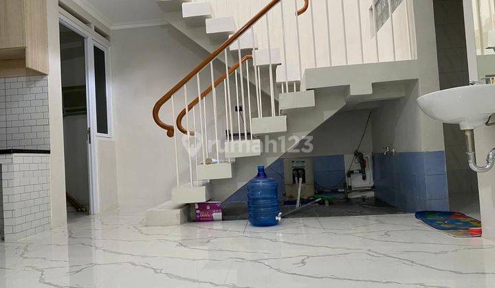 Dijual Rumah 2 Lantai,di Tebet Barat Jakarta Selatan 2