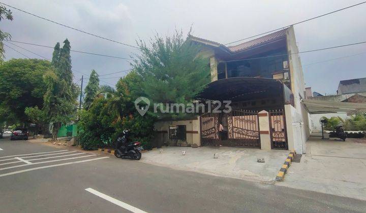 Dijual Rumah 2 Lantai,pinggir Jalan Kayu Putih,pulogadung,jaktim 1