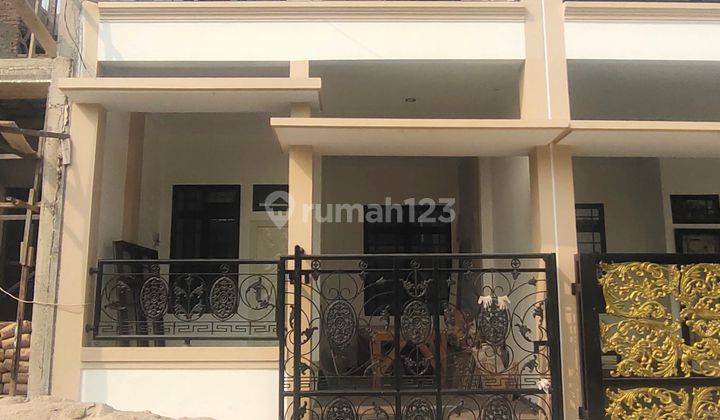 Dijual Rumah Baru 2 Lantai, Di Bulevard Hijau,Kota Harapan Indah Bekasi 1