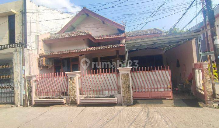 Dijual Rumah Hoek Di Harapan Indah Bekasi  1