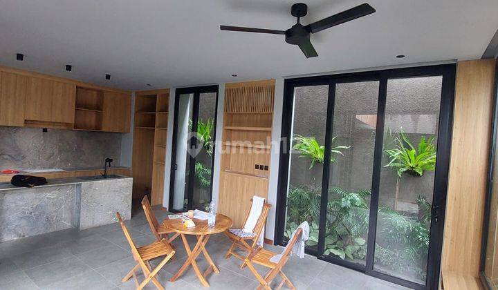 2-STORY HOUSE WITH 3 BEDROOMS IN EAST DENPASAR 1