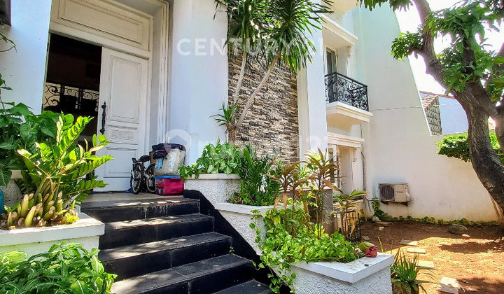 Rumah 3 Lantai Semi Furnished di Pulomas S9113 Rumah 3 Lantai Semi Furnished di Pulomas S9113