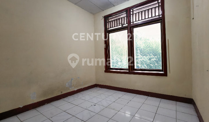 Rumah Lingkungan Nyaman Dan Strategis Di Kayu Putih R2271 2