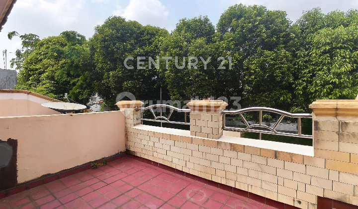 Rumah Besar Cocok Untuk Usaha/Kantor  Di Rawamangun S7636