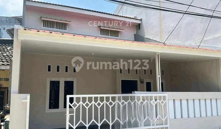 Rumah Tinggal Baru Renovasi Dalam Komplek di Pamulang Timur S8564