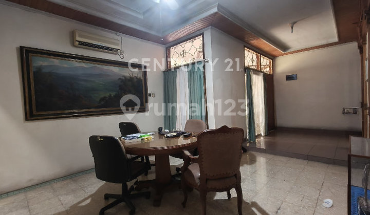 Rumah Besar Cocok Untuk Usaha/Kantor  Di Rawamangun S7636