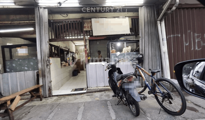 Kios Pinggir Jalan Raya Letjen Suprapto Jakarta Pusat S8890 Kios Pinggir Jalan Raya Letjen Suprapto Jakarta Pusat S8890