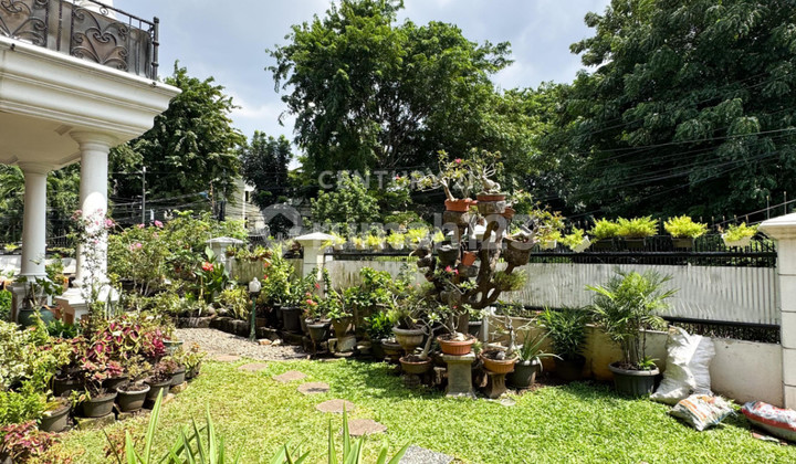 Luxury 2-Story House in Strategic Location at Kayu Putih NS0251 2