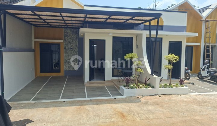 minimalist house with all-around easy access, KPR and cash