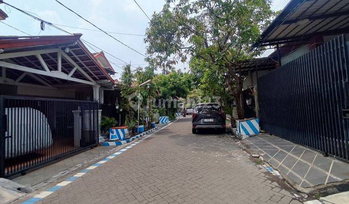 Dijual Rumah  Semi Furnish 2 Lantai di Pondok Tjandra Indah 2