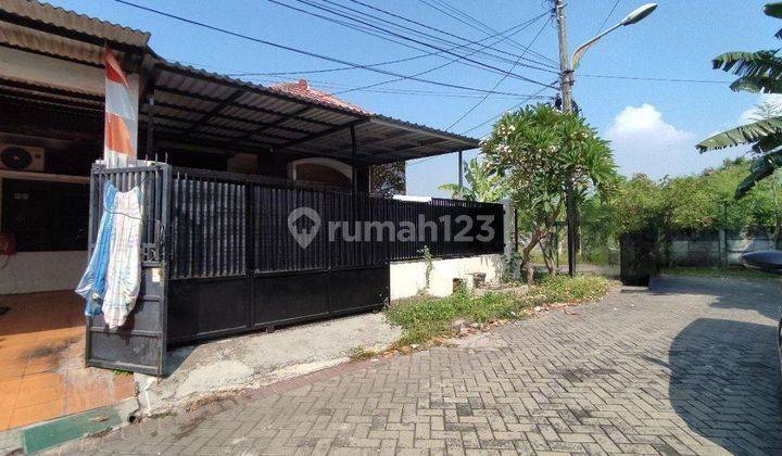 Jual Rumah Hook Taman Wiguna Selatan dekat Merr dan Rungkut 2