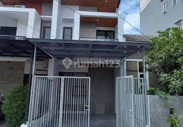 Jual Rumah 2 Lantai Royal Paka Gunung Anyar dekat UPN Rungkut 2