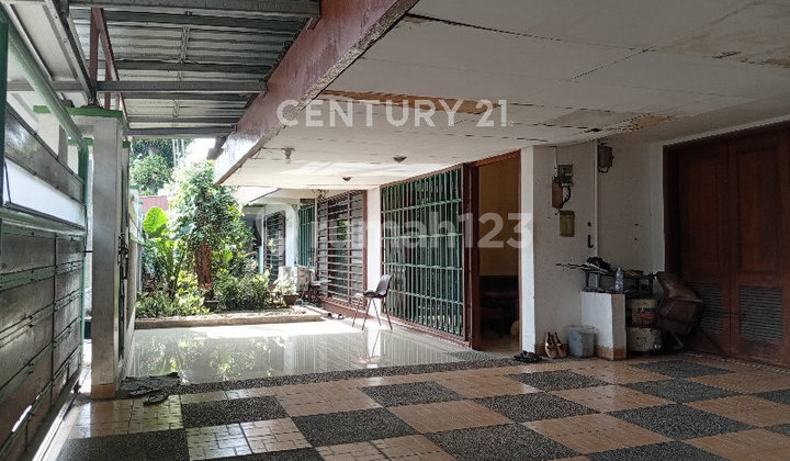 Rumah Investasi Di Lokasi Bergengsi Kebayoran Lama 2