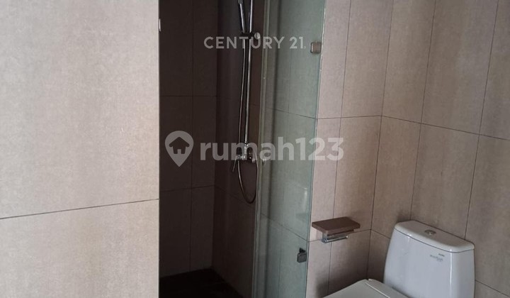 For Sale Penthouse Apartment In Alam Sutera BSD AM17366 2
